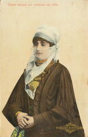 214 Dame turque in costume de ville