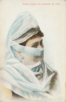 216 Dame turque in costume de ville