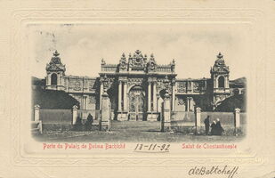 52042 Porte du Palais de Dolma Bachtché